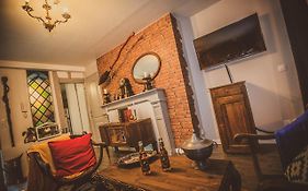Repaire Du Sorcier Un Apartement Magique