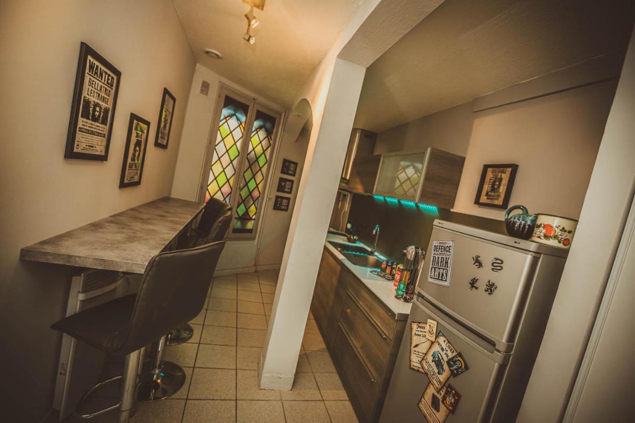 Repaire Du Sorcier Un Apartement Magique Troyes Extérieur photo
