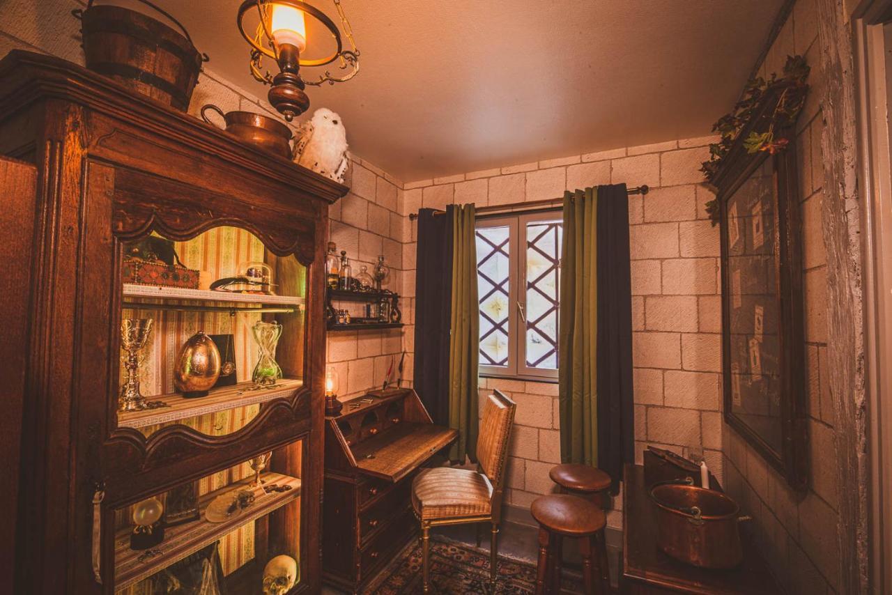 Repaire Du Sorcier Un Apartement Magique Troyes Extérieur photo